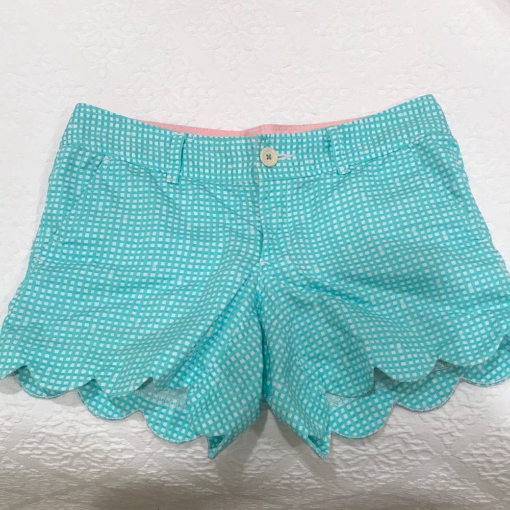 Lilly Pulitzer Gingham Buttercup Shorts!